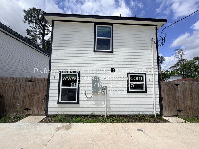 Photo - 8115 Denton St Unit A