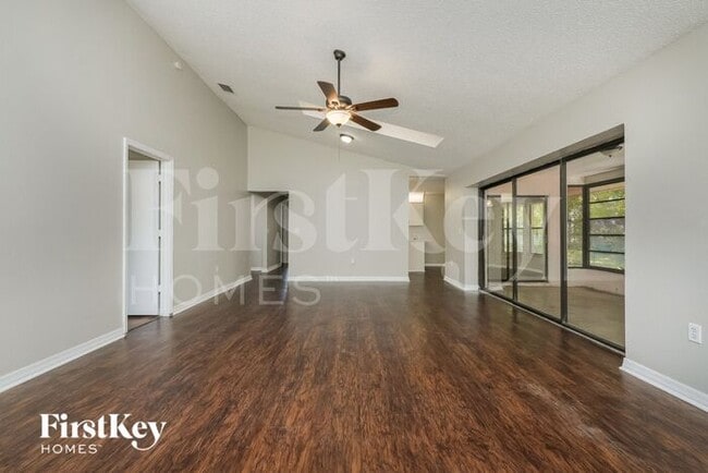 Photo - 8604 Knob Hill Ct