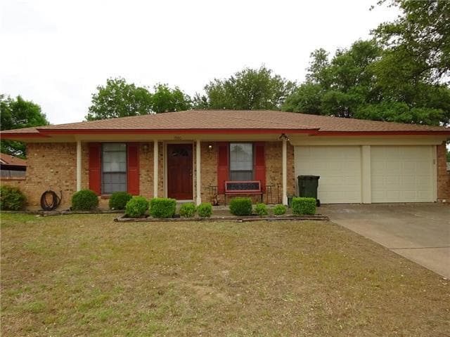 Photo - 1900 Carla Ave