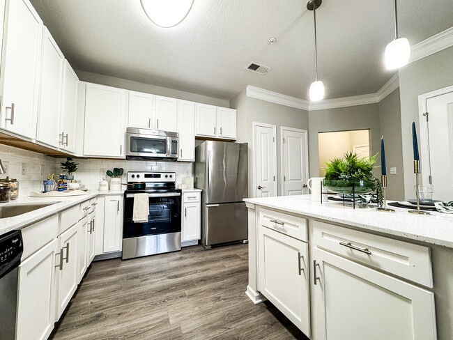 Photo - Grand Oak at Town Park