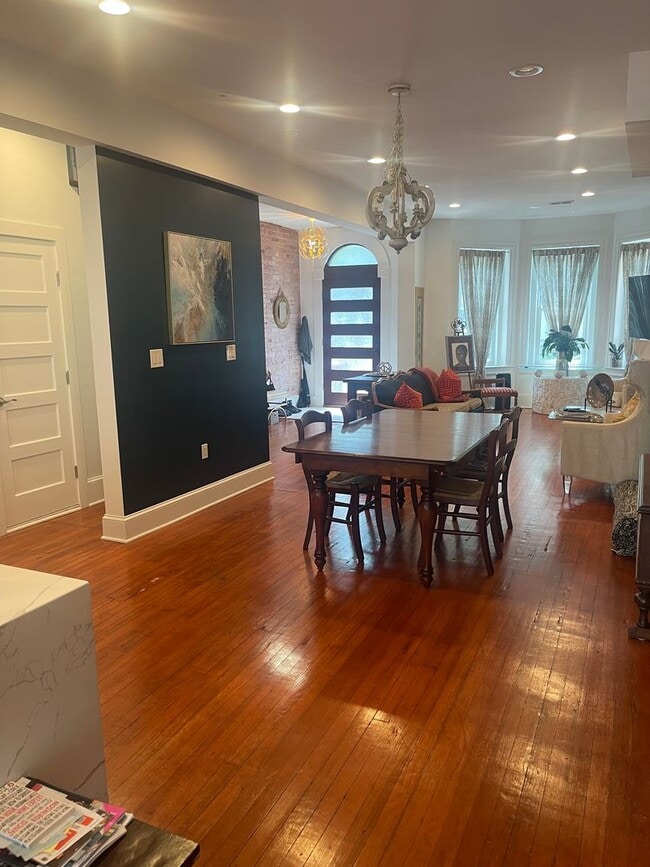 Photo - 147 Rhode Island Ave NW