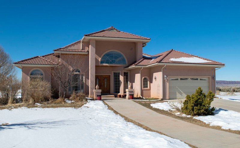 321 Norte 1200 Oeste Parowan, UT 84761 - 815 W 200 S Unidad 5893 S Mythical Lane