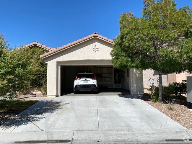 Building Photo - 583 Del Giorno St Rental