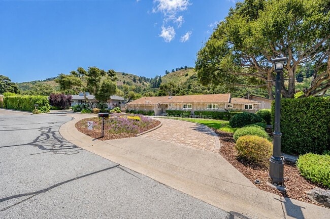 Photo - 10160 Sunstar Rd
