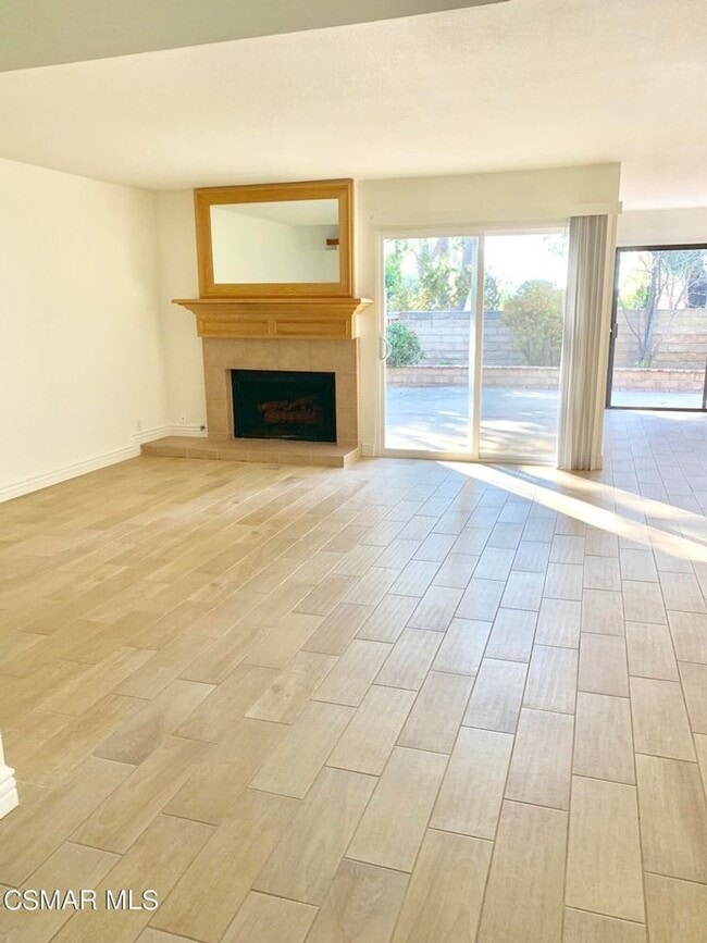 Photo - 937 Shadow Lake Dr
