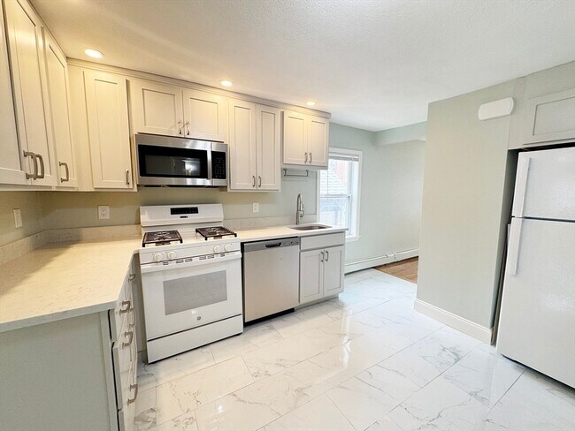 Photo - 7 Sumner Pl Unit 2