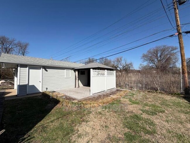 Photo - 8015 Aline Ave