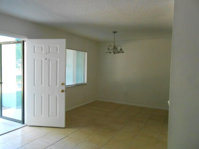 Photo - 205 Washington Ave Unit 205