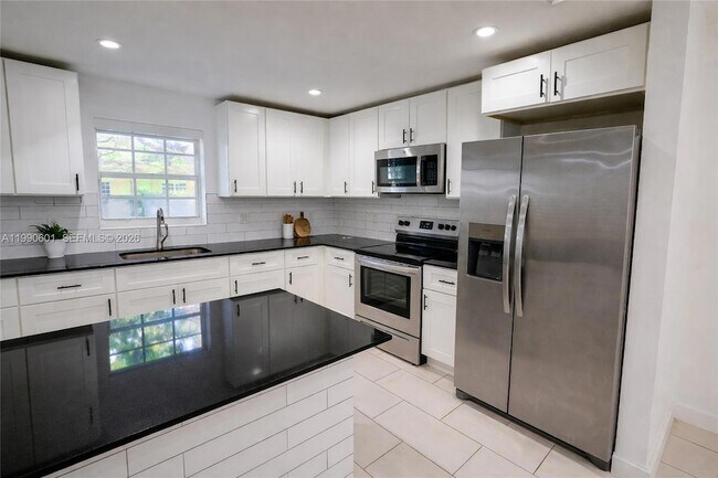 Photo - 1762 NE 145th St Unit 1760