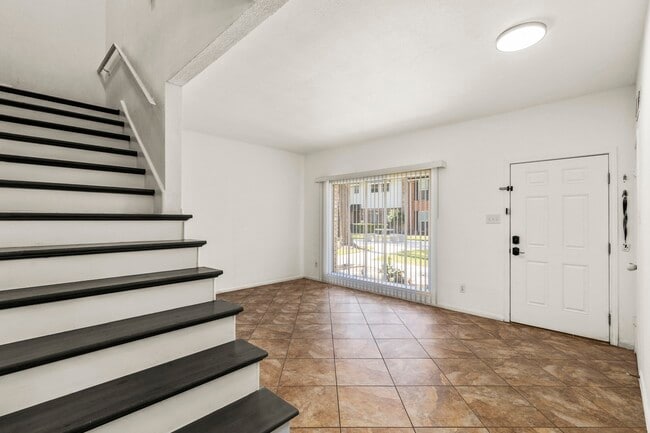Photo - 10788 Briar Forest Dr Unidad 5/19