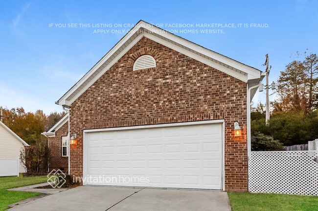 Photo - 5743 Heron Point Pl SW