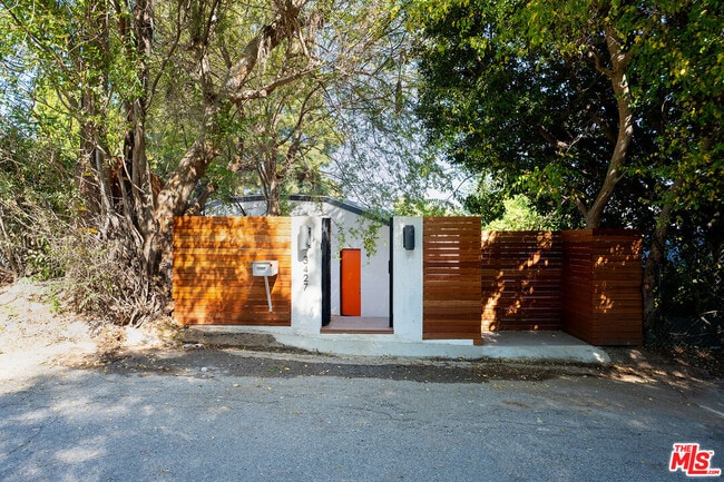 Photo - 3427 Bonnie Hill Dr