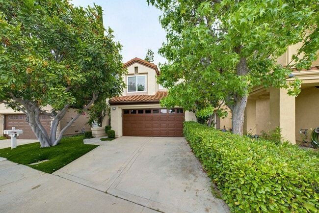 Building Photo - A wonderful opportunity to lease a bright, spacious Irvine home