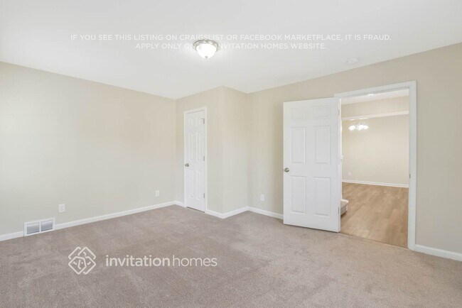 Photo - 3332 Bonneville Dr