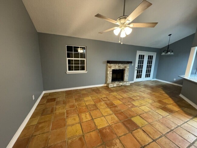 Photo - 78 Villa Way