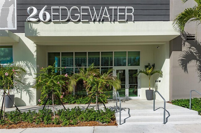 Photo - 321 NE 26th St Unidad 805