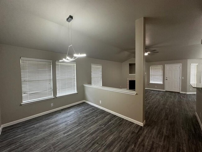 Photo - 7220 Wardman Dr