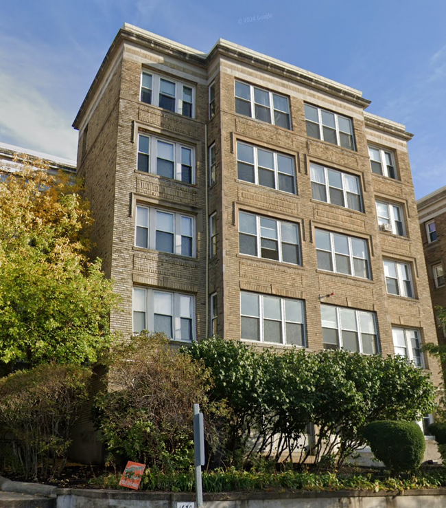 Building Photo - 1630 Commonwealth Ave Rental