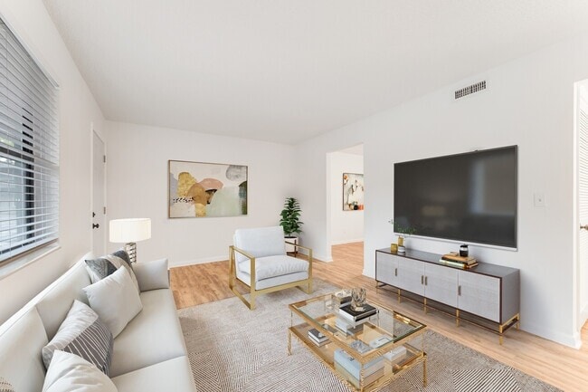 Photo - Whispering Winds Apartments