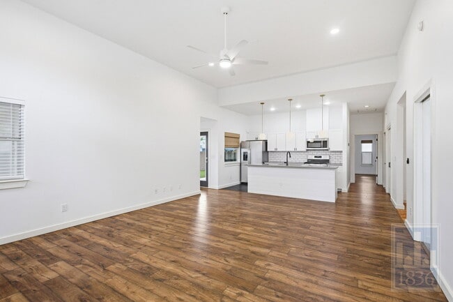 Photo - 13009 Lamplight Village Ave