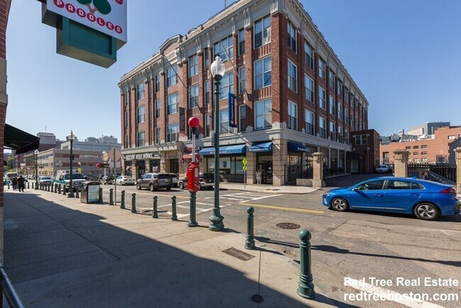 61 Brookline Ave Unit 309