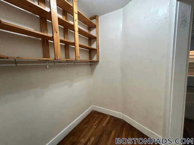 Photo - 94 River St Unit 2
