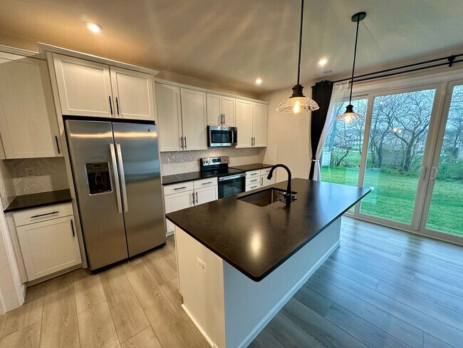 Photo - 3 Bedroom, 2.5 Bath, Single Family Homes