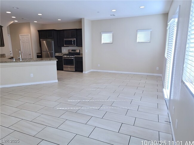 Photo - 1137 Bradley Bay Ave