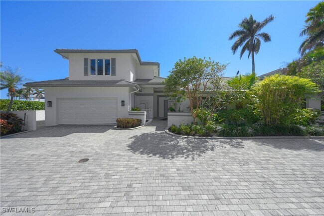 Photo - 660 14th Ave S