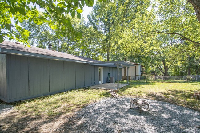 Photo - 3 Bed 2 Bath Home in Meadowbrook West Neig...