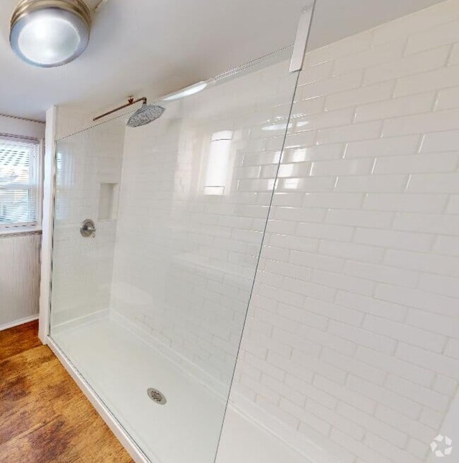 Building Photo - 56-60 West Blake Avenue Unit 56 West Blake Avenue Rental