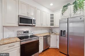 Photo - 2515 N Front St