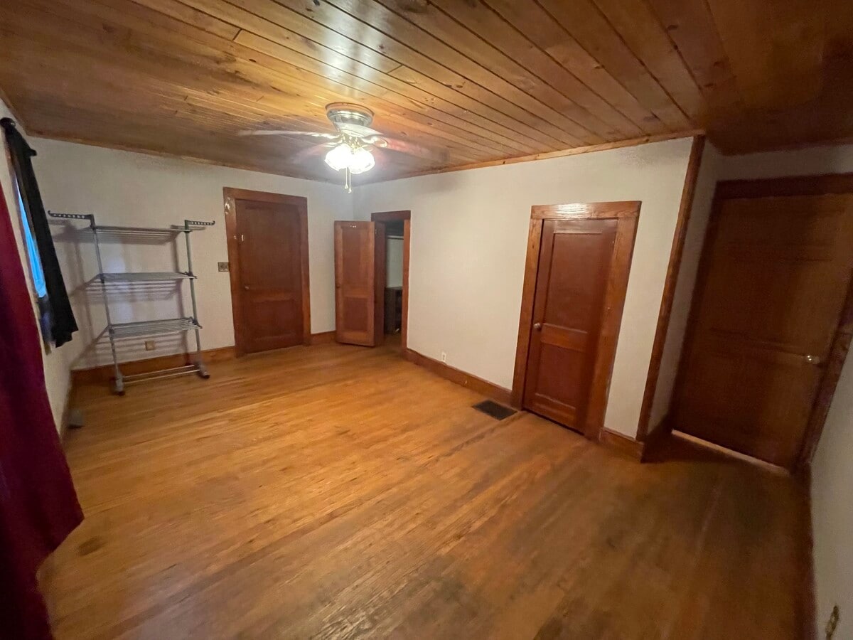 Photo - 204 Watauga Dr