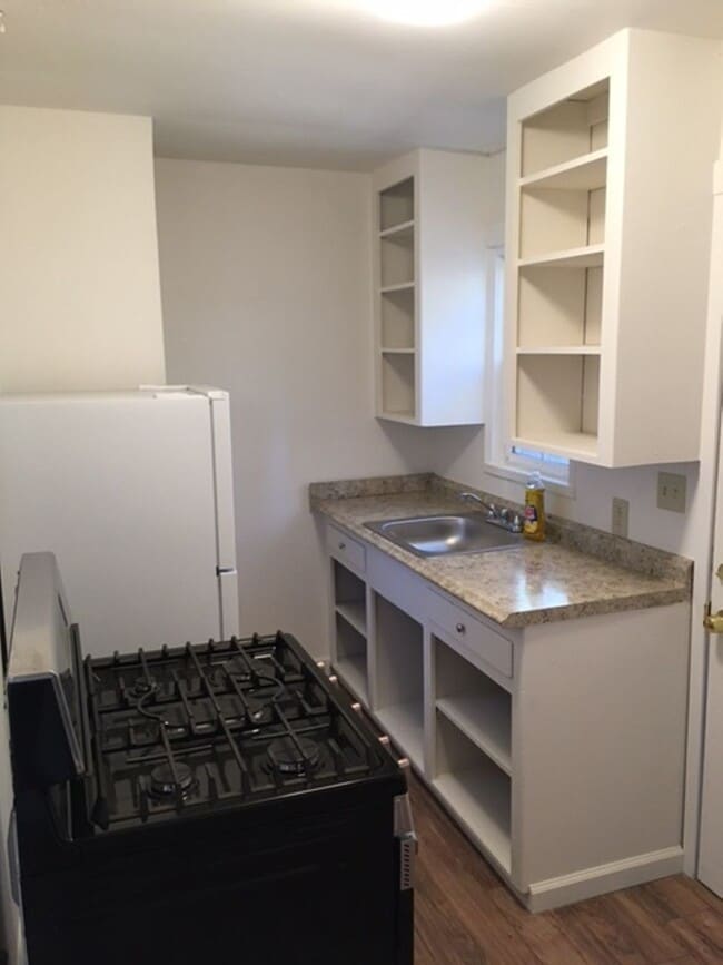 Photo - 1103 Sierra Blvd Unit #B