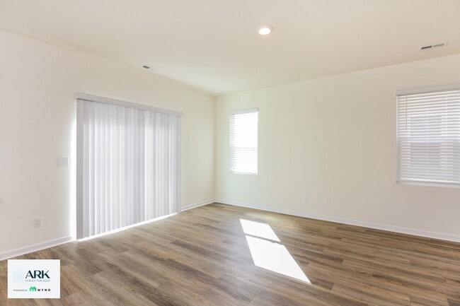 Photo - 1537 King St