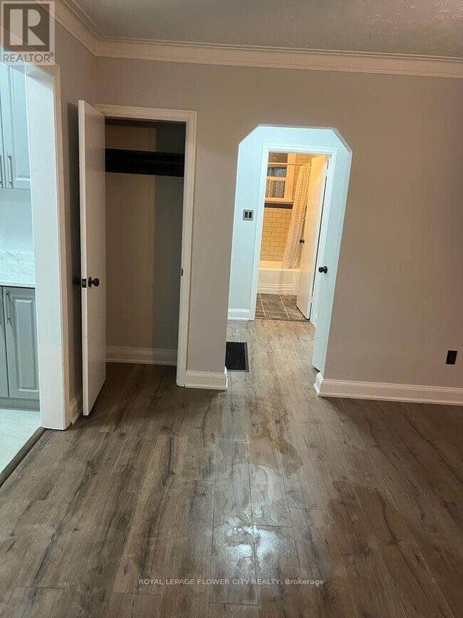 Photo - 52 Claremore Ave