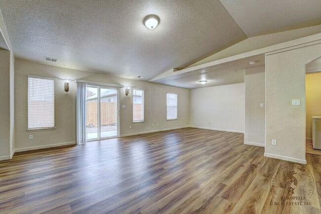 Building Photo - 295 Westwater Cir