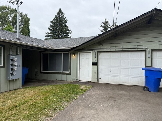 Photo - 1110 N. St- Kelso, WA