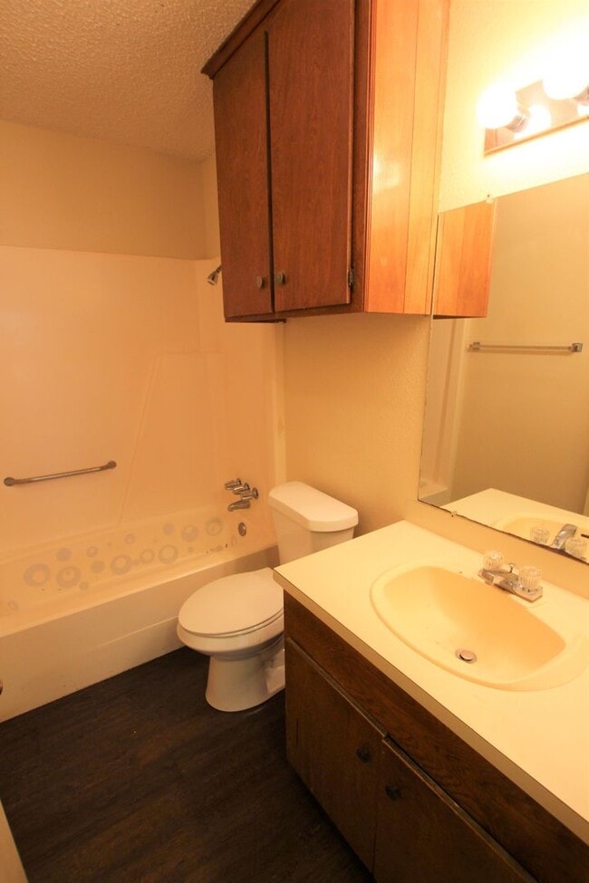 Photo - 2 Bedroom 1 Bath Duplex in West Tyler! Tour Today!