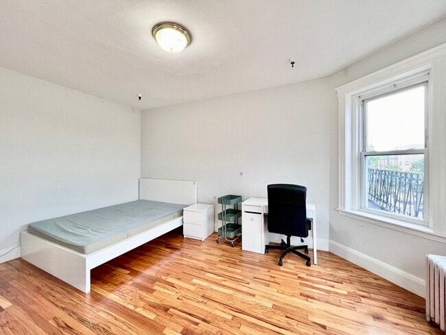 Photo - 1330 Commonwealth Ave Unit 26