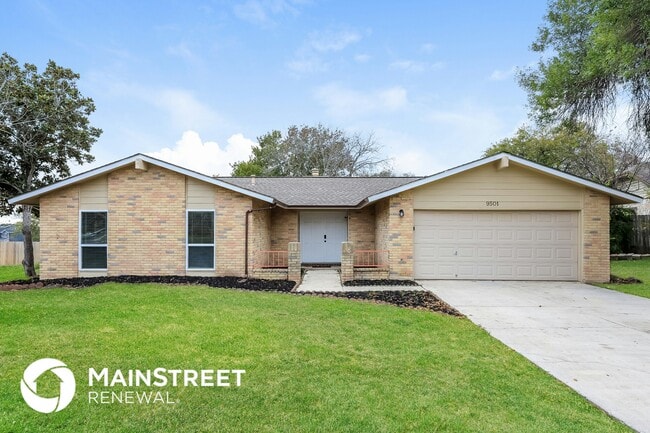 Building Photo - 9501 Chelmsford Dr Rental