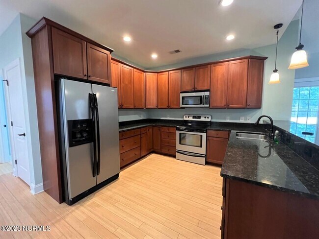 Photo - 2239 E Indiana Ave