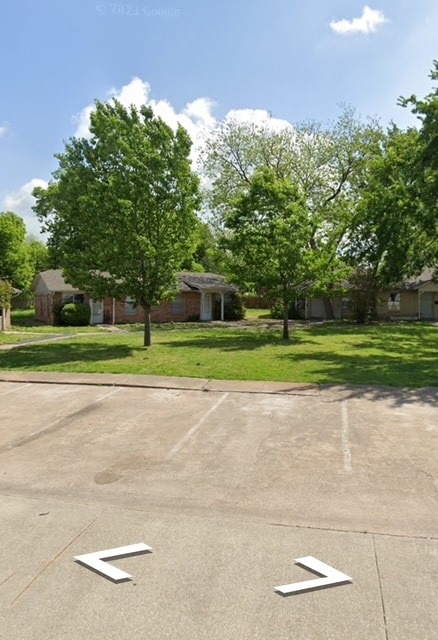 Photo - 110 Baker Ln Apartments