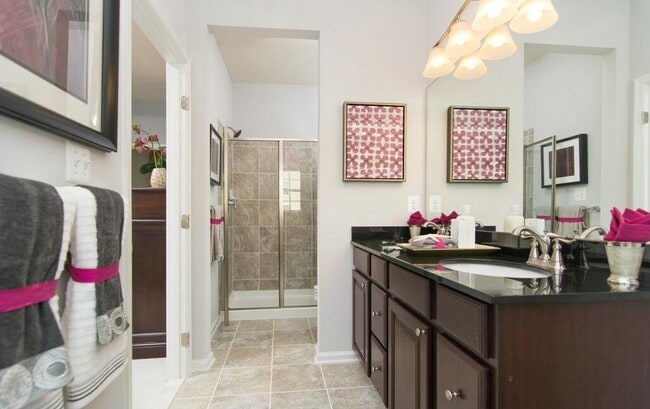 Photo - 7403 Wild Honey Way