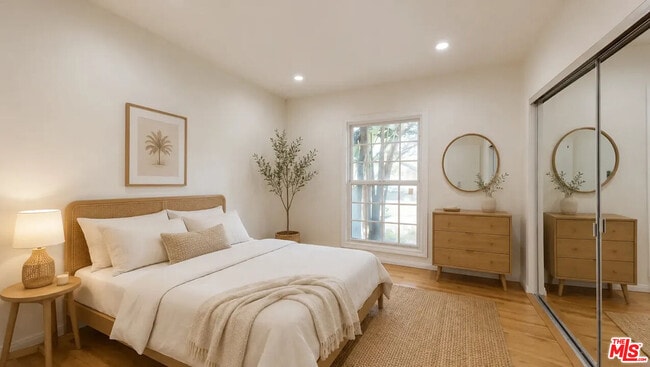Photo - 19022 Sylvan St