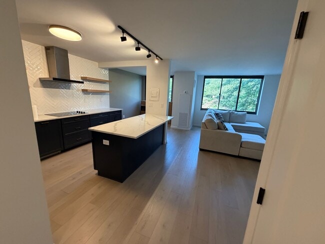 Photo - Newly Remodeled 1 bedroom / 1.5 bath Condo at Place One Unit 101