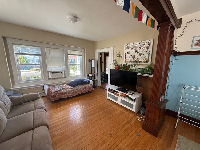 Photo - 203 Boylston St Unit 1