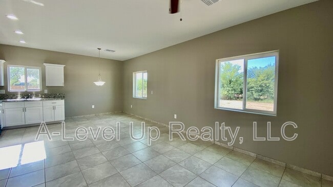 Photo - 1506 E 28th St Unit 1