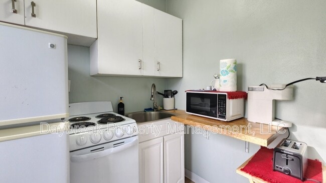 Photo - 1258 10th St N