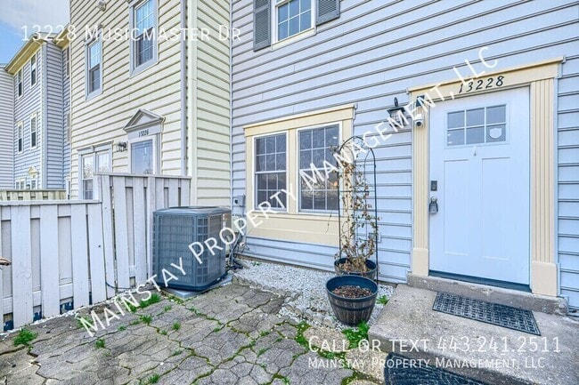 Building Photo - 13228 Musicmaster Dr